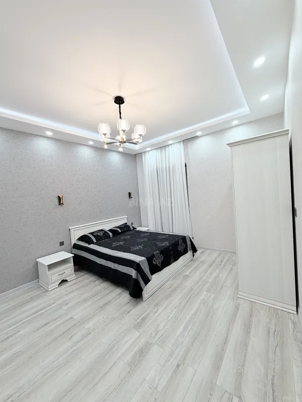 Kirayə verilir 4 otaqlı həyət evi 360 m²
