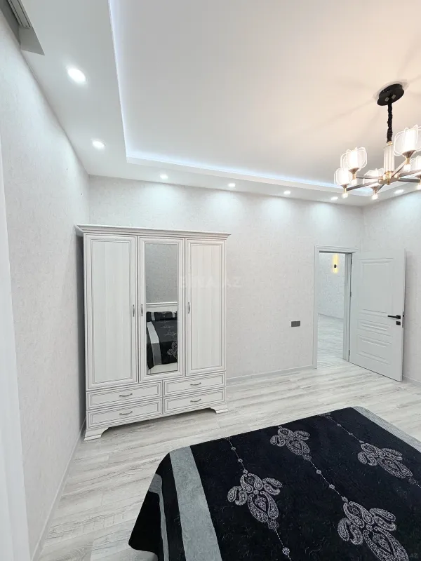 Kirayə verilir 4 otaqlı həyət evi 360 m²
