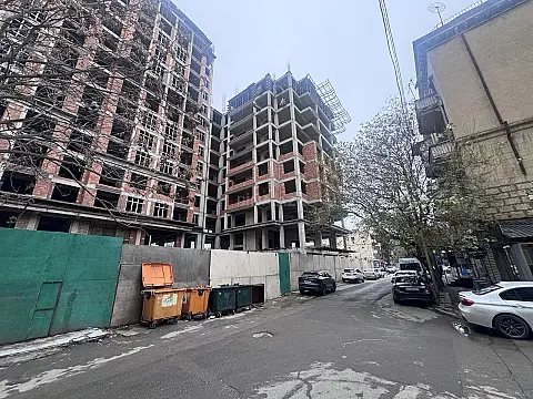 Satılır obyekt 75 m²