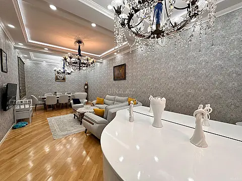 Satılır 4 otaqlı həyət evi 360 m²