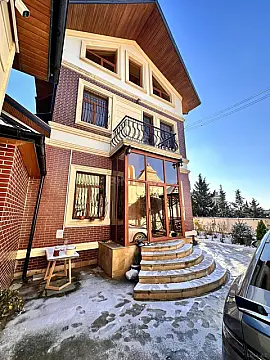 Satılır 4 otaqlı həyət evi 360 m² — Bakı, Köhnə Günəşli 4 otaq 360.00 m²