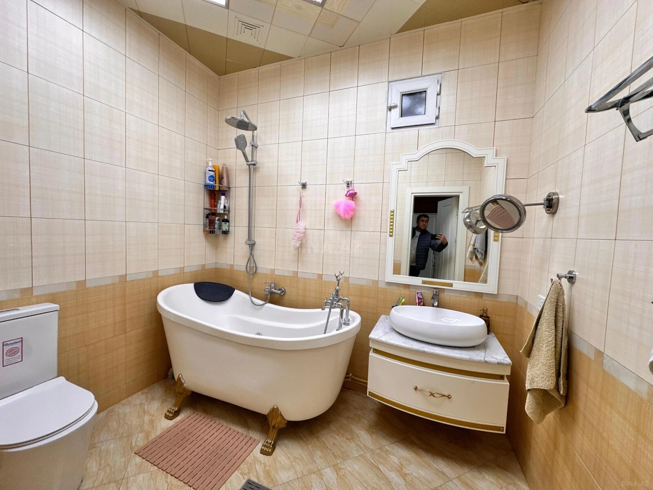 Satılır 4 otaqlı həyət evi 360 m²