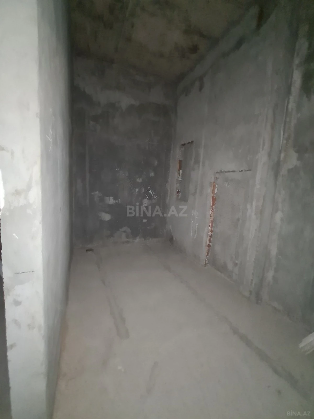 Satılır 3 otaqlı mənzil 155 m²