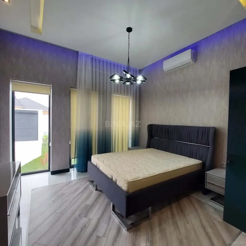 Kirayə verilir 4 otaqlı həyət evi 220 m²