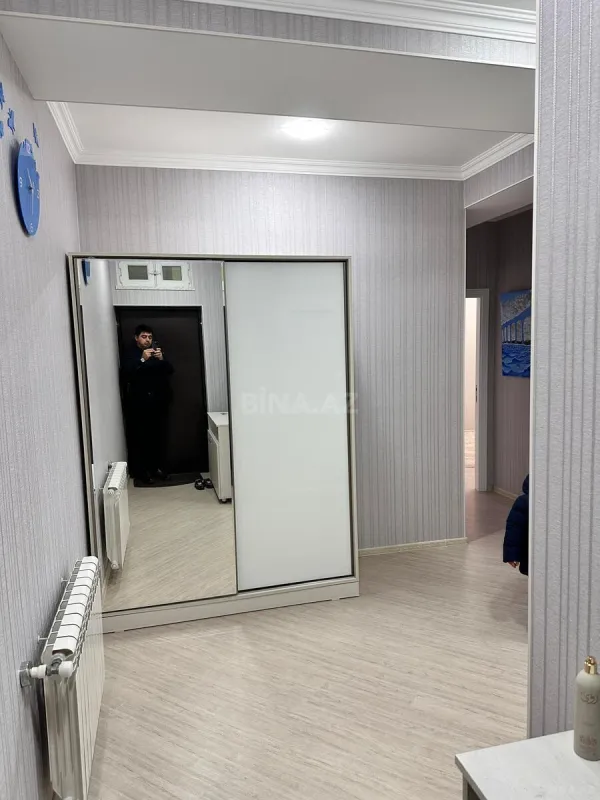 Satılır 3 otaqlı mənzil 82 m²