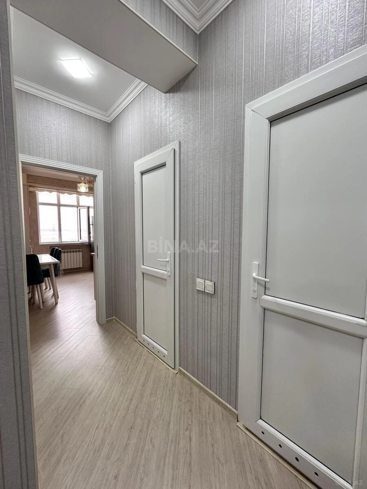 Satılır 3 otaqlı mənzil 82 m²