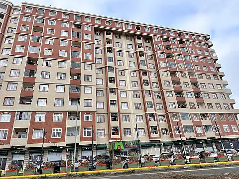Satılır 3 otaqlı mənzil 82 m²