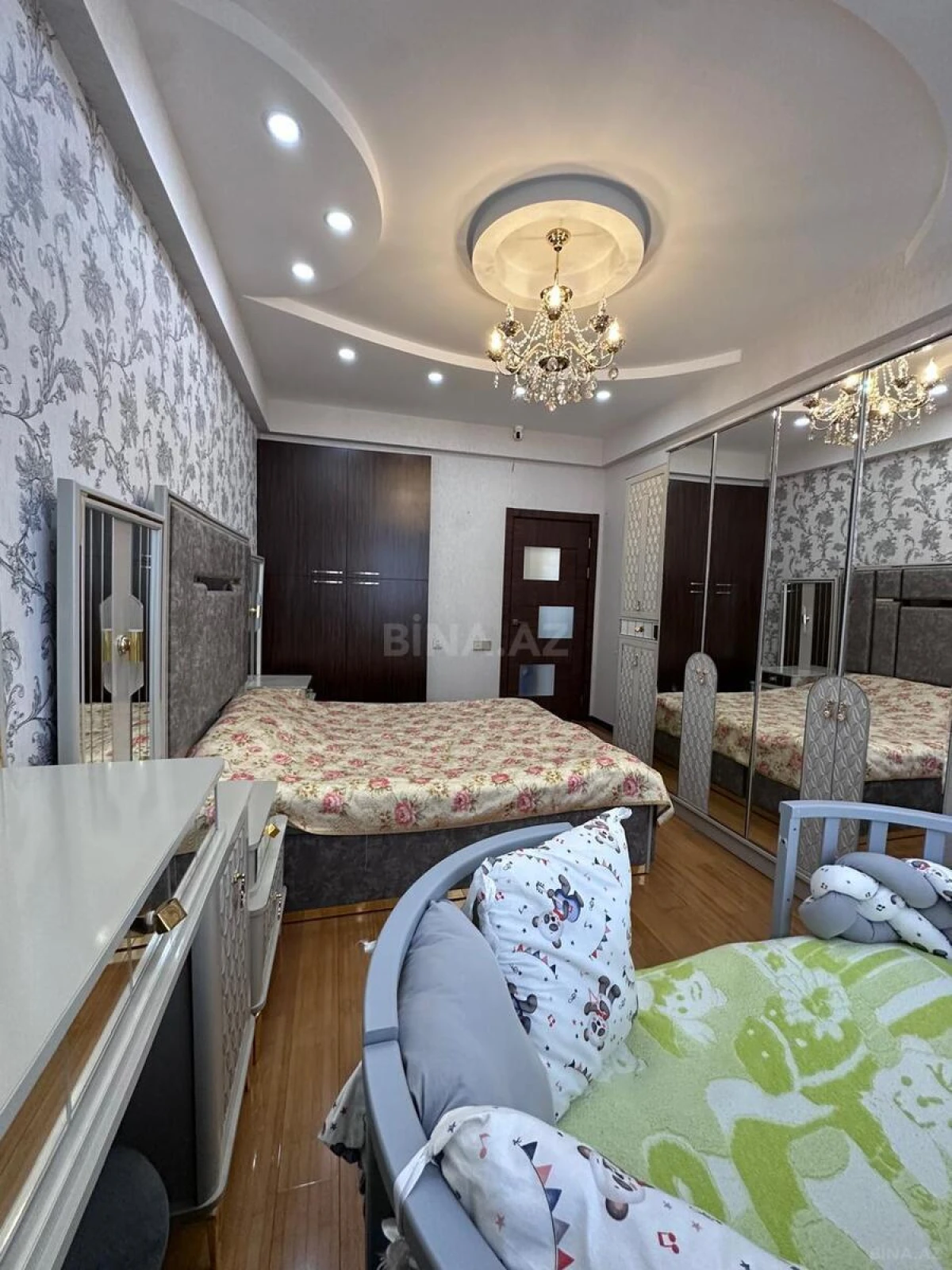 Satılır 3 otaqlı mənzil 86 m²