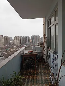 Satılır 3 otaqlı mənzil 110 m²
