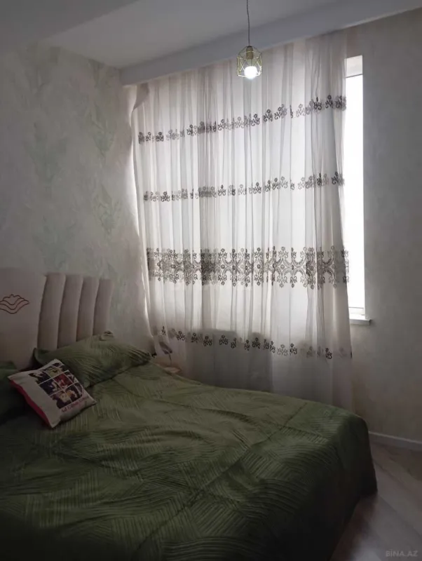 Satılır 3 otaqlı mənzil 110 m²