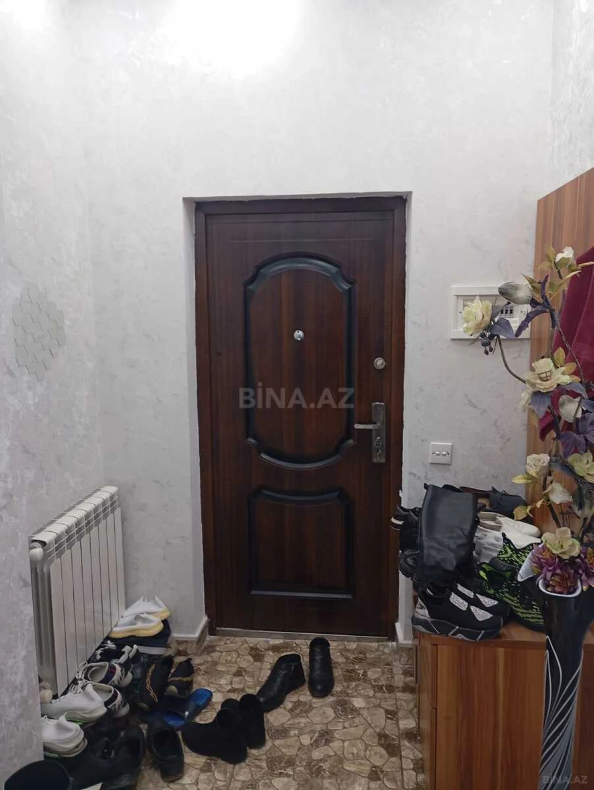 Satılır 3 otaqlı mənzil 110 m²
