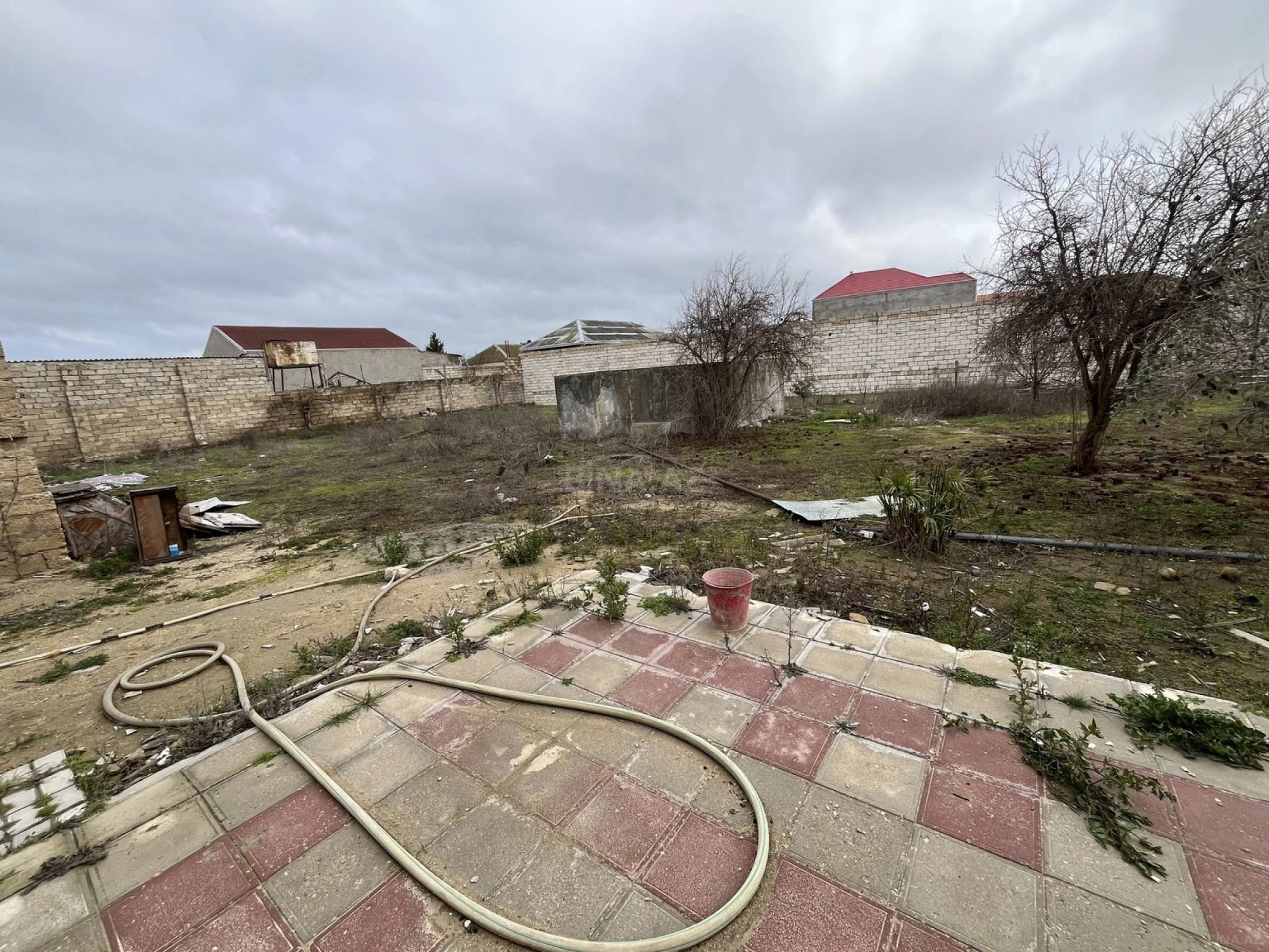 Satılır torpaq sahəsi 4 m²