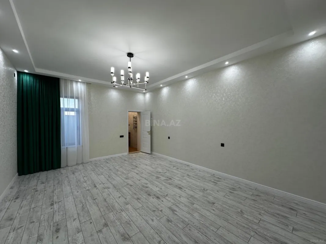 Satılır 4 otaqlı həyət evi 200 m²