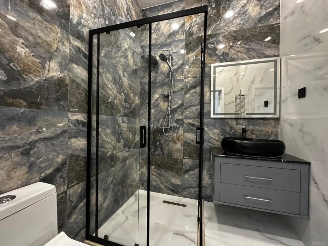 Satılır 4 otaqlı həyət evi 200 m²