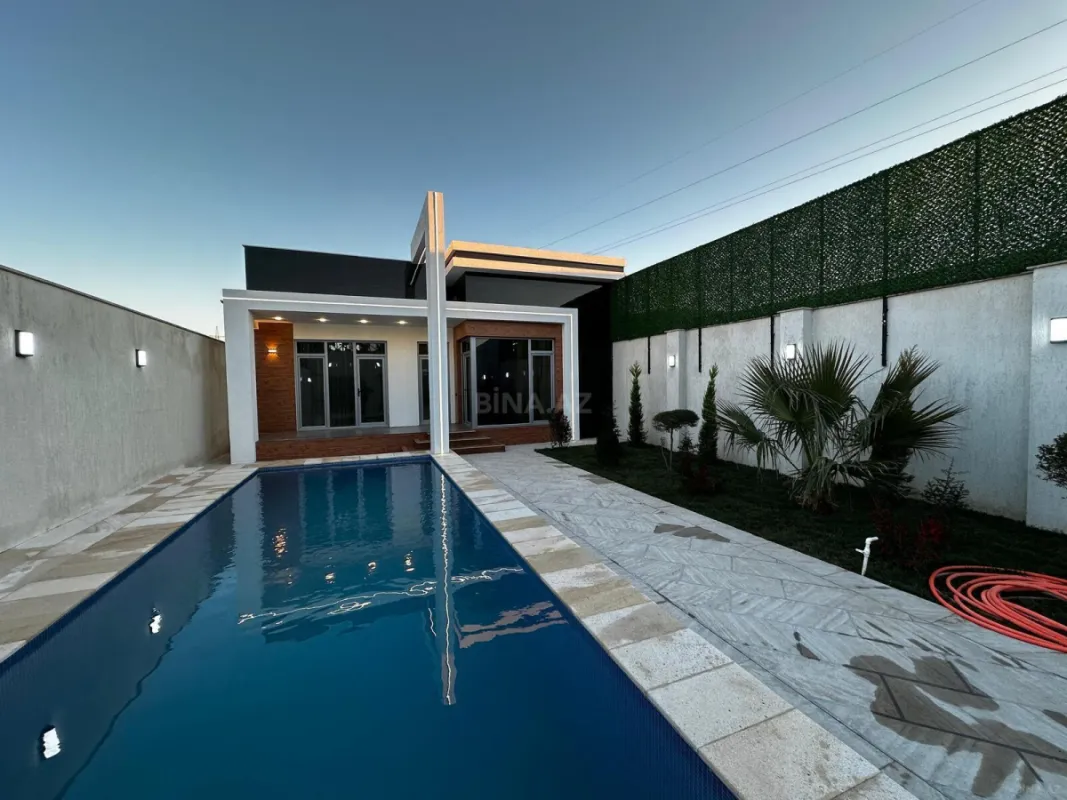 Satılır 4 otaqlı həyət evi 200 m²