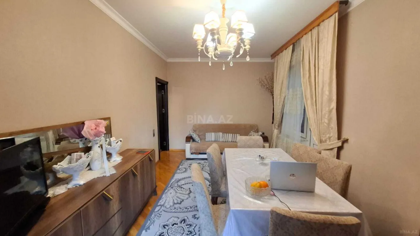 Satılır 3 otaqlı mənzil 75 m²