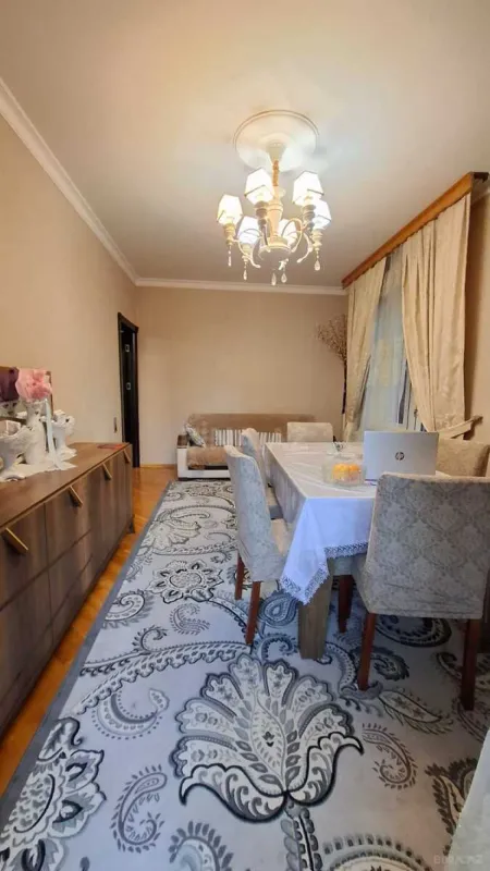 Satılır 3 otaqlı mənzil 75 m²