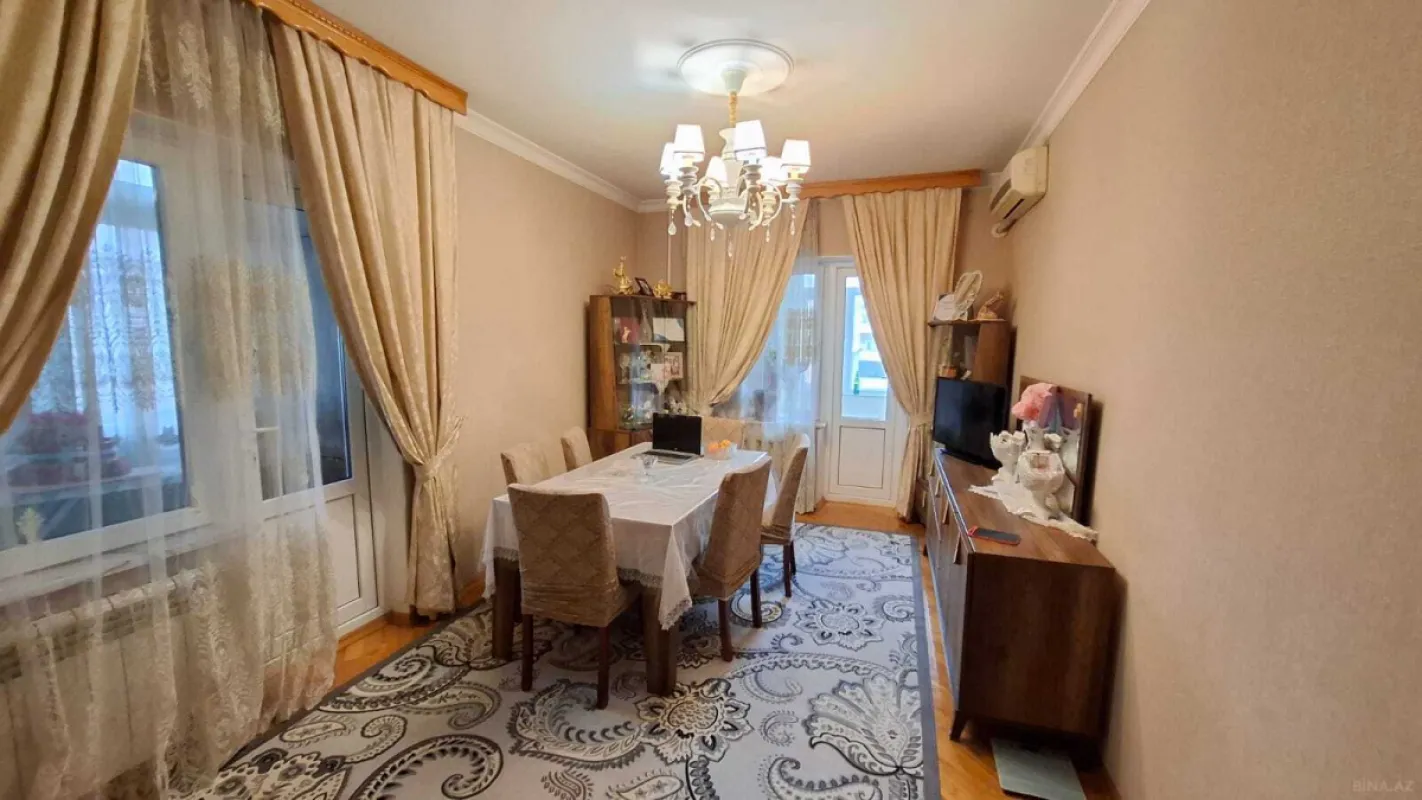 Satılır 3 otaqlı mənzil 75 m²