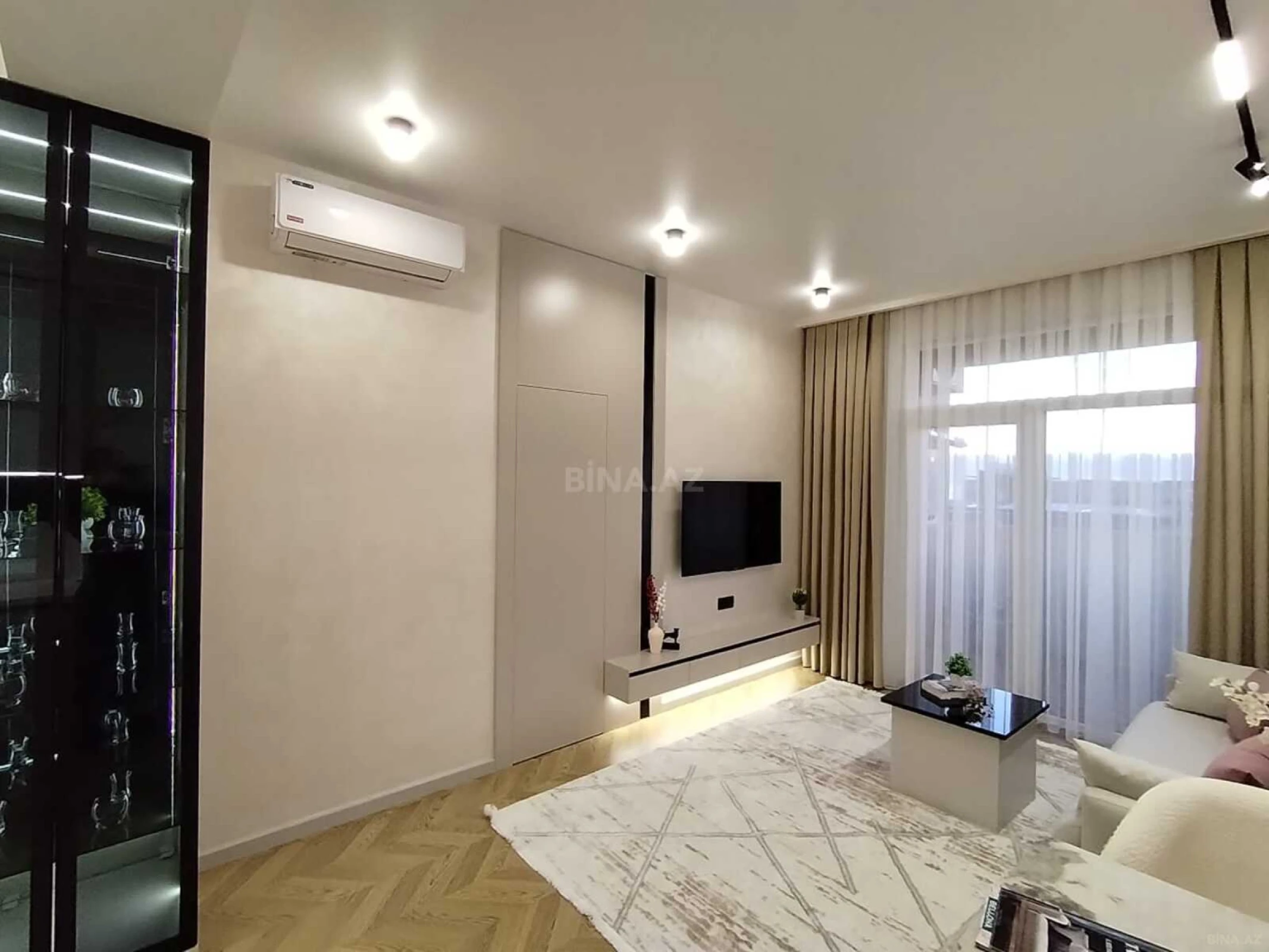 Satılır 3 otaqlı mənzil 70 m²