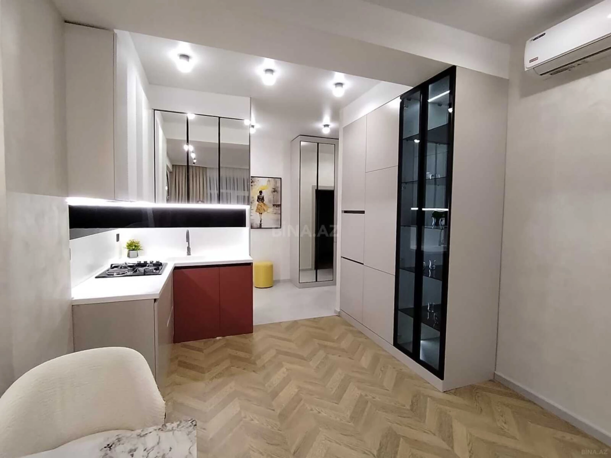 Satılır 3 otaqlı mənzil 70 m²