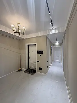 Satılır 4 otaqlı mənzil 140 m²