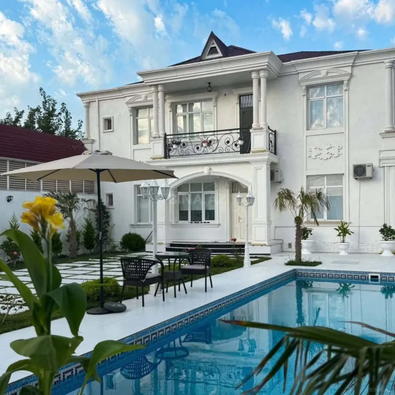 Kirayə verilir 5 otaqlı həyət evi 400 m²