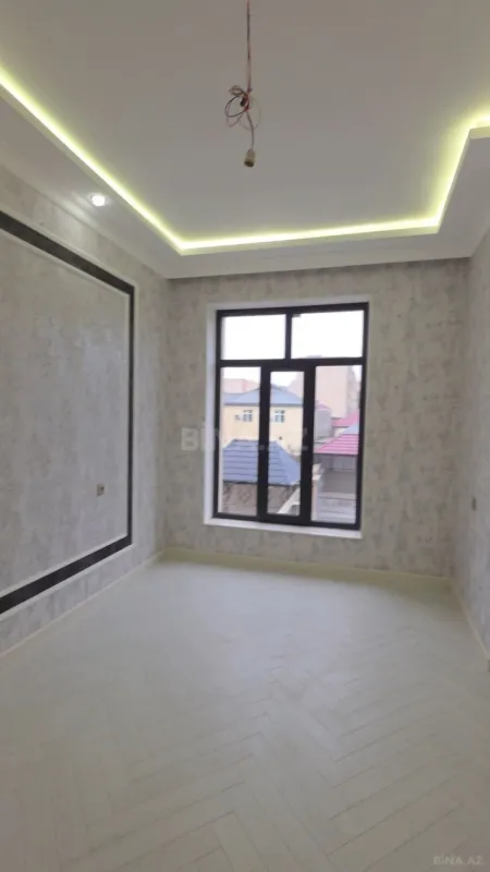 Satılır 7 otaqlı həyət evi 360 m²