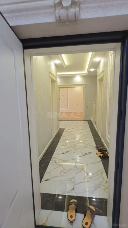 Satılır 7 otaqlı həyət evi 360 m²