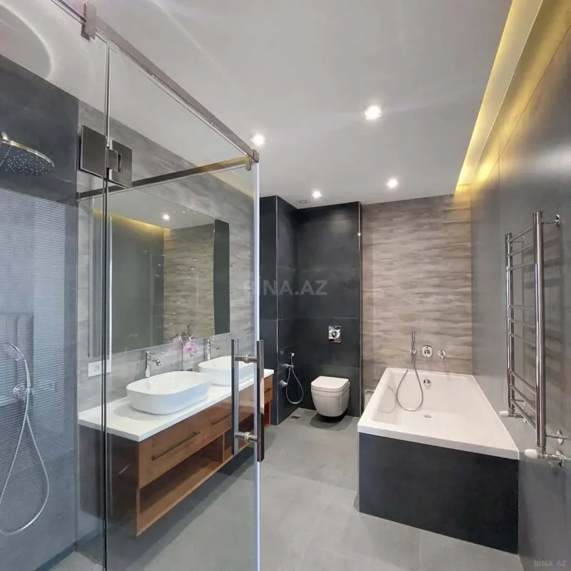 Kirayə verilir 5 otaqlı həyət evi 500 m²