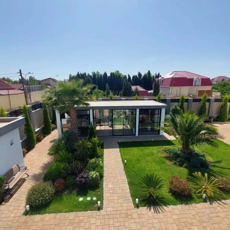 Kirayə verilir 5 otaqlı həyət evi 500 m²