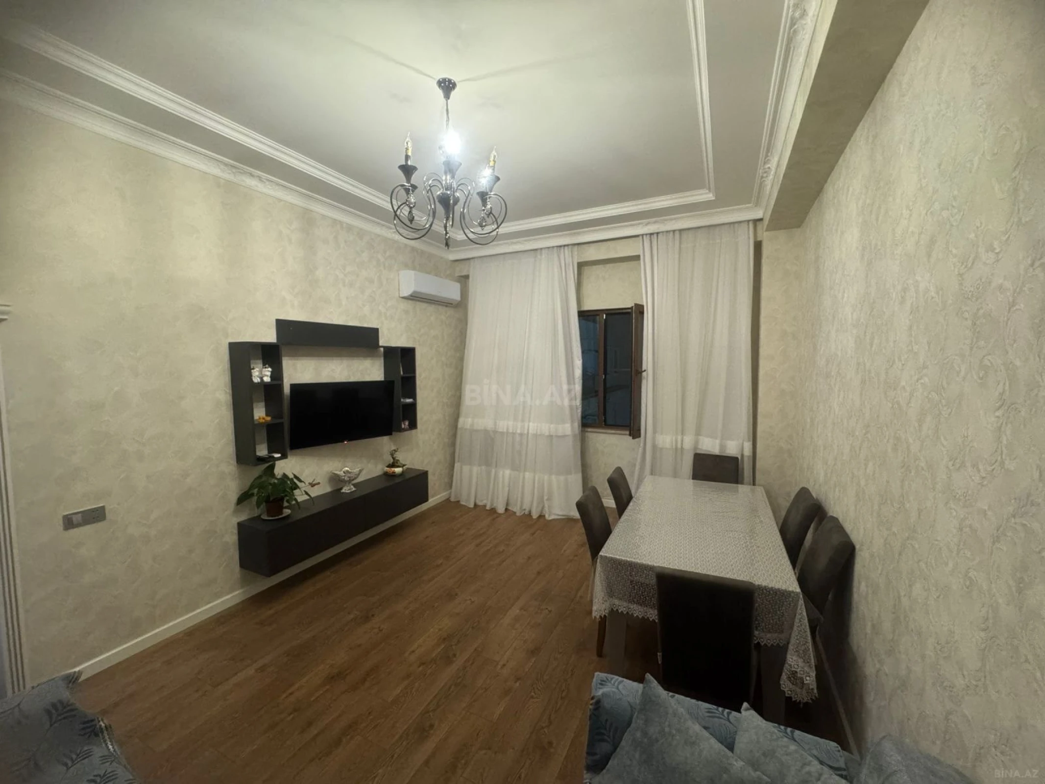 Kirayə verilir 2 otaqlı mənzil 56 m²