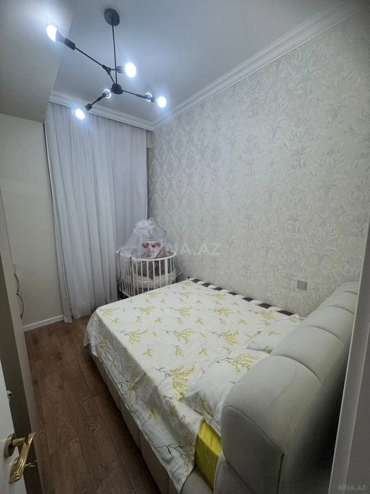 Kirayə verilir 2 otaqlı mənzil 56 m²