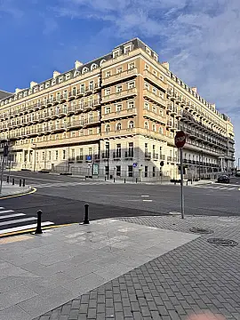 Satılır 5 otaqlı mənzil 178 m² — Bakı 5 otaq 178.00 m²