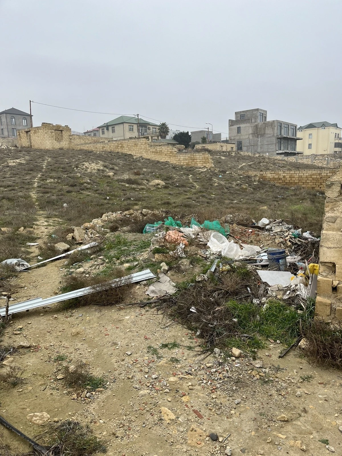 Satılır torpaq sahəsi 6 m²