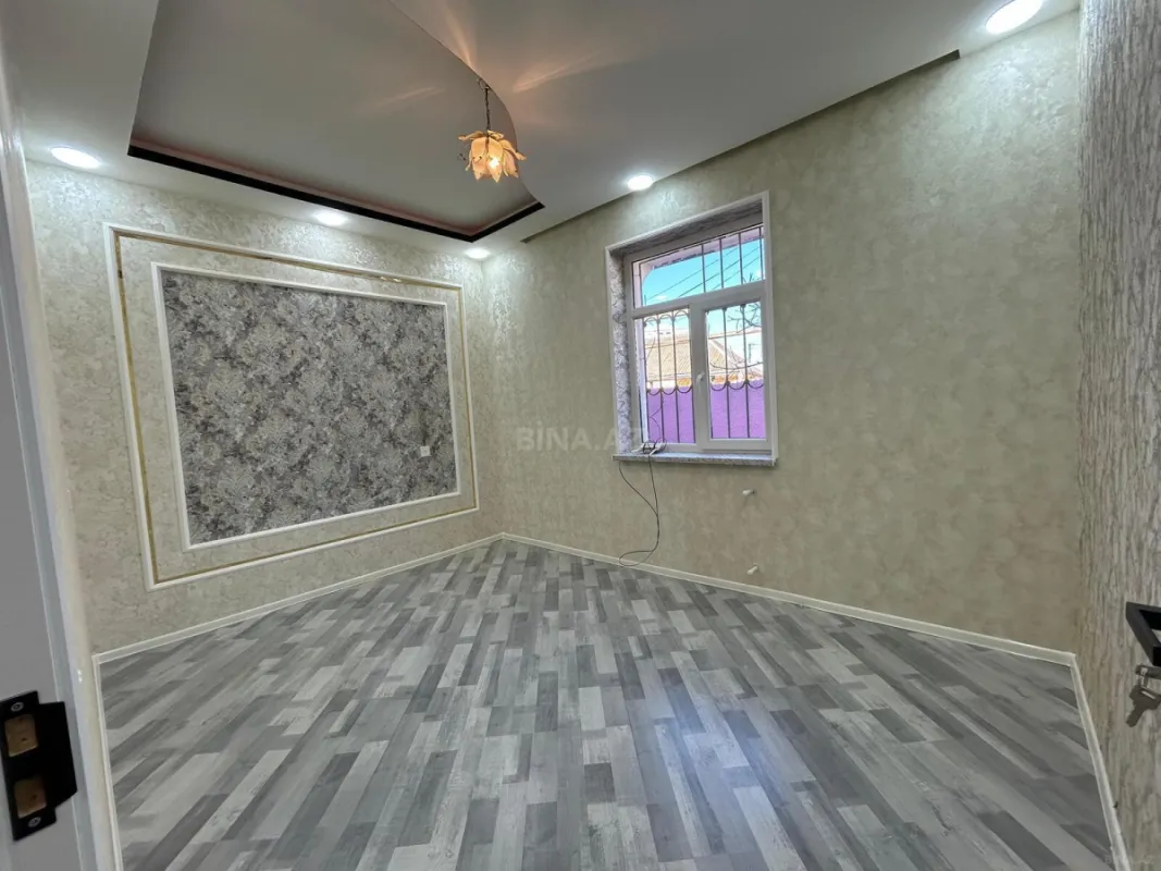 Satılır 2 otaqlı həyət evi 70 m²