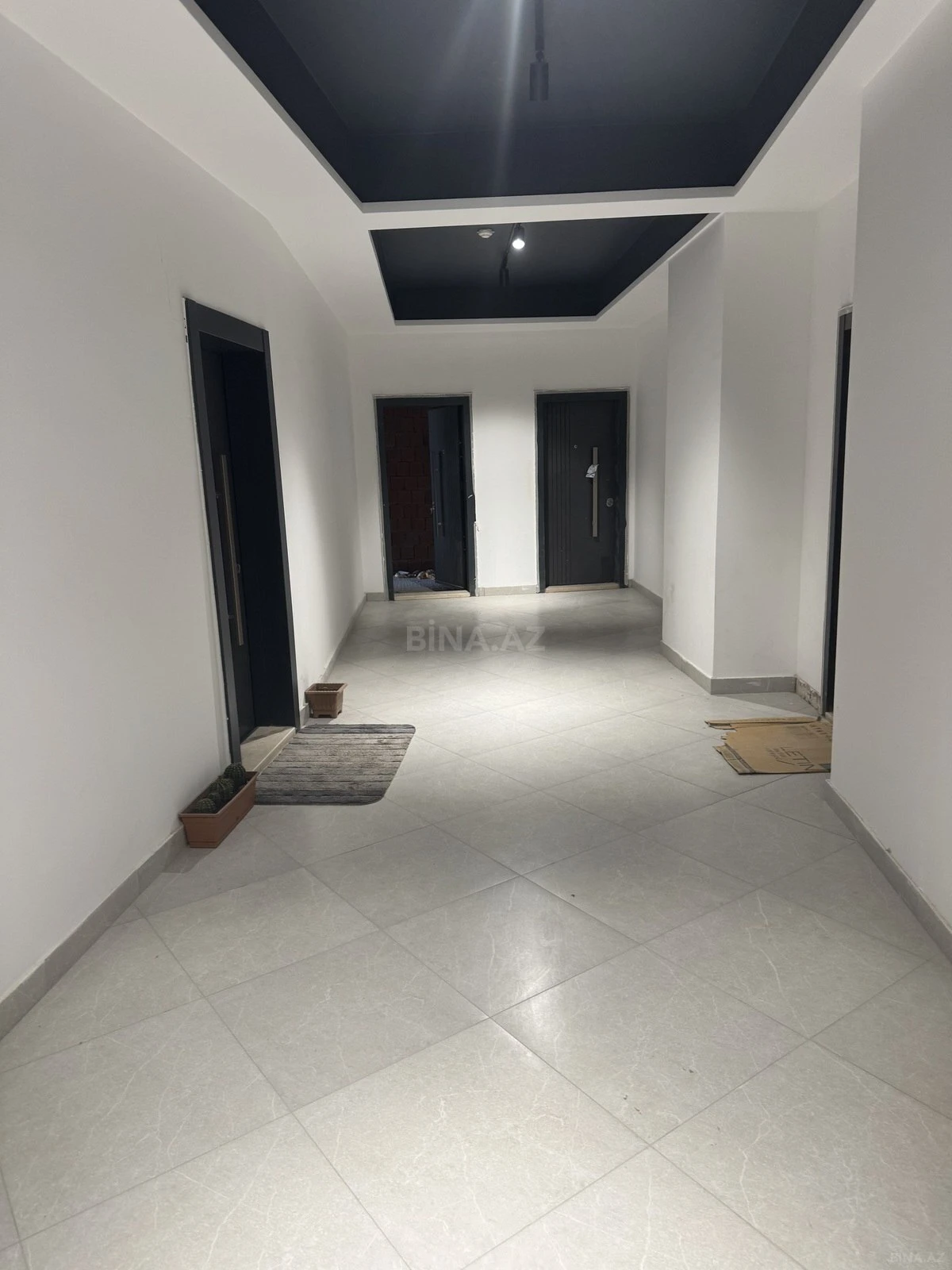 Satılır 2 otaqlı mənzil 89 m²