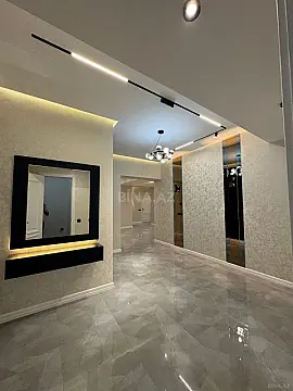 Satılır 4 otaqlı mənzil 170 m²