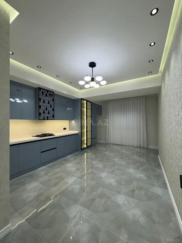 Satılır 4 otaqlı mənzil 170 m²