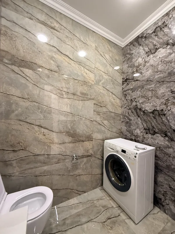 Kirayə verilir 3 otaqlı mənzil 140 m²