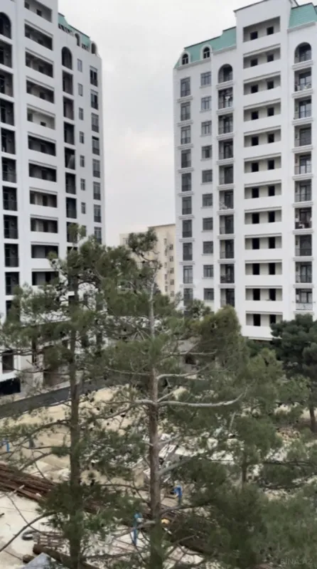 Satılır 1 otaqlı mənzil 45 m²