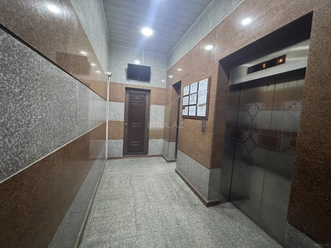 Satılır 3 otaqlı mənzil 170 m²