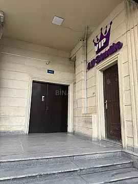 Satılır 3 otaqlı mənzil 170 m²