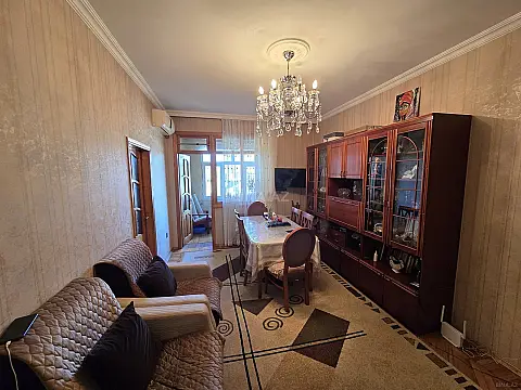 Satılır 2 otaqlı mənzil 50 m² — Bakı, 9-cu mikrorayon 2 otaq 50.00 m²