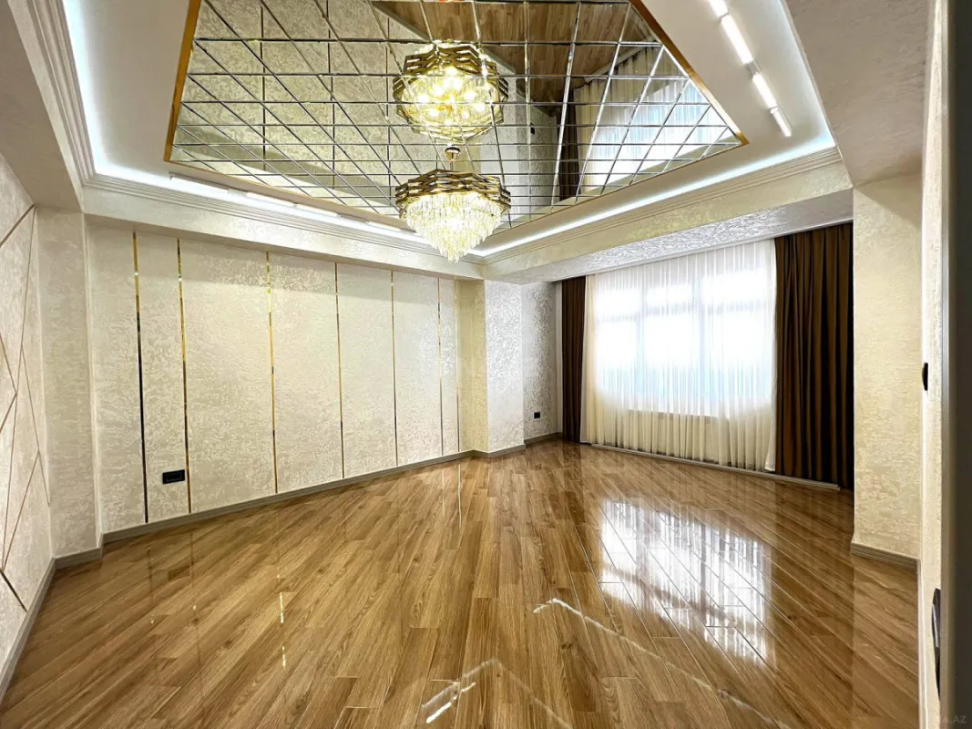 Satılır 3 otaqlı mənzil 107 m²