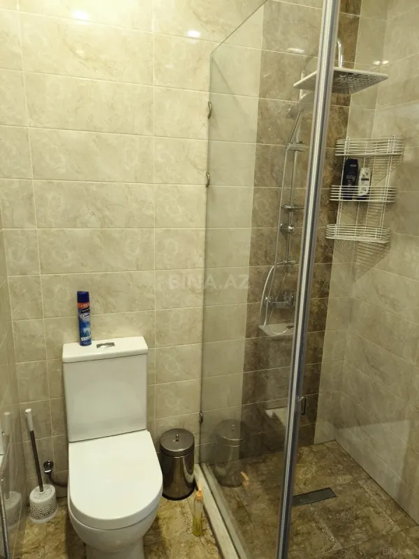 Kirayə verilir 2 otaqlı mənzil 73 m²