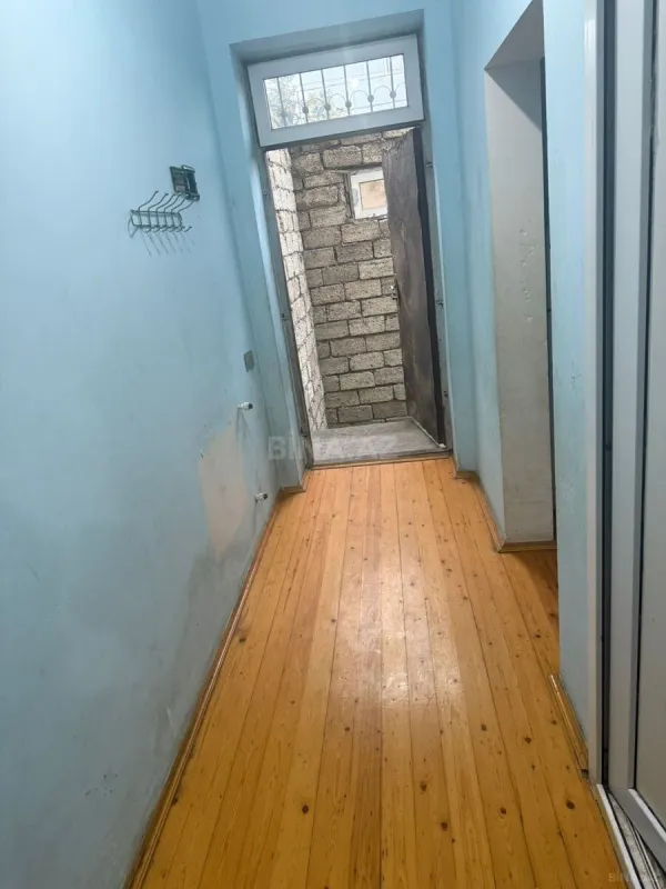 Kirayə verilir 2 otaqlı həyət evi 90 m²