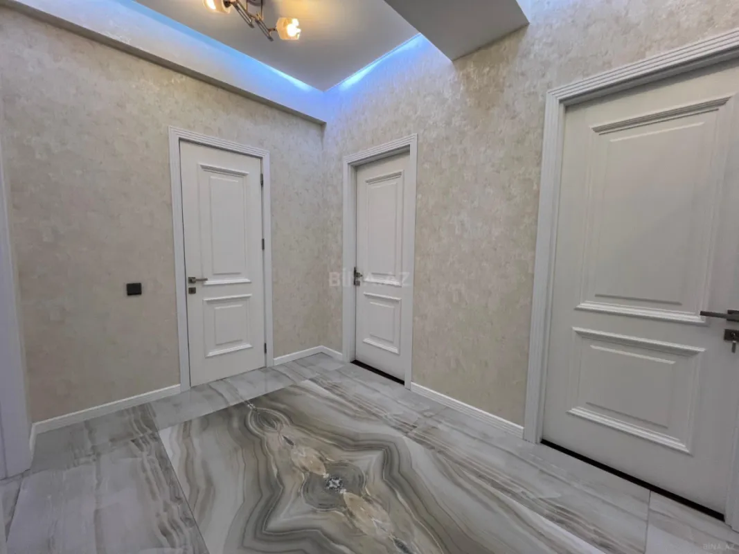 Kirayə verilir 2 otaqlı mənzil 100 m²