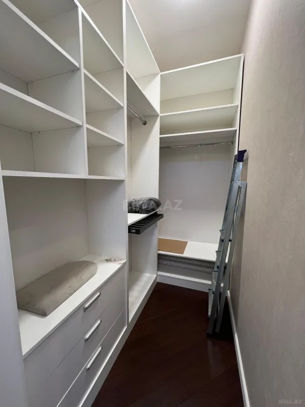 Kirayə verilir 2 otaqlı mənzil 100 m²