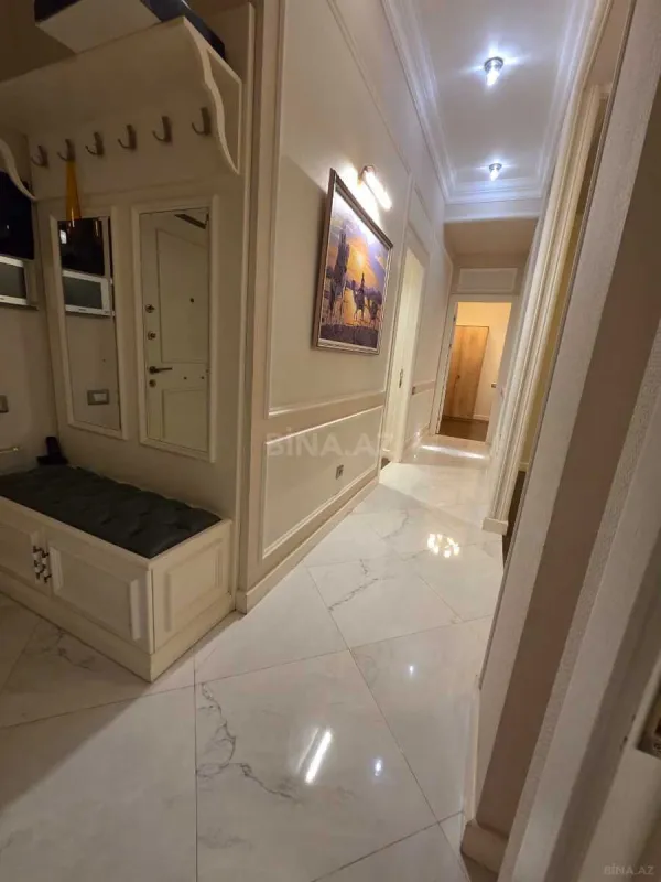 Kirayə verilir 3 otaqlı mənzil 115 m²