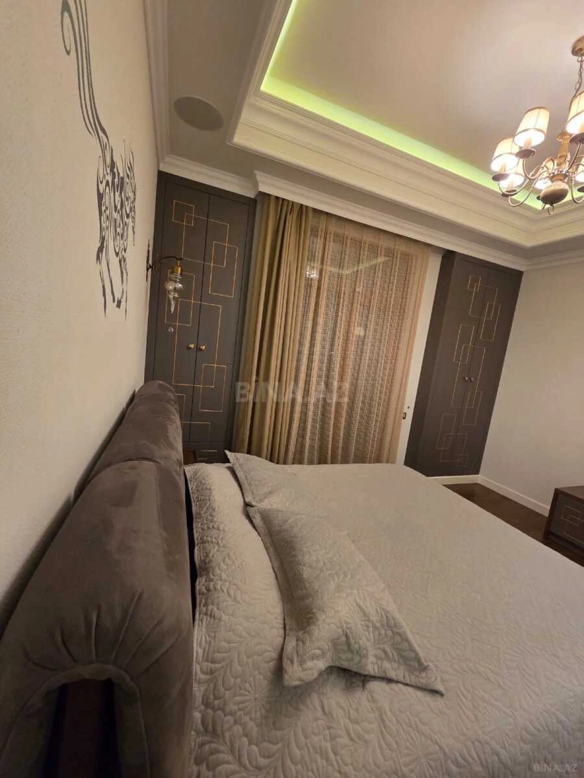 Kirayə verilir 3 otaqlı mənzil 115 m²